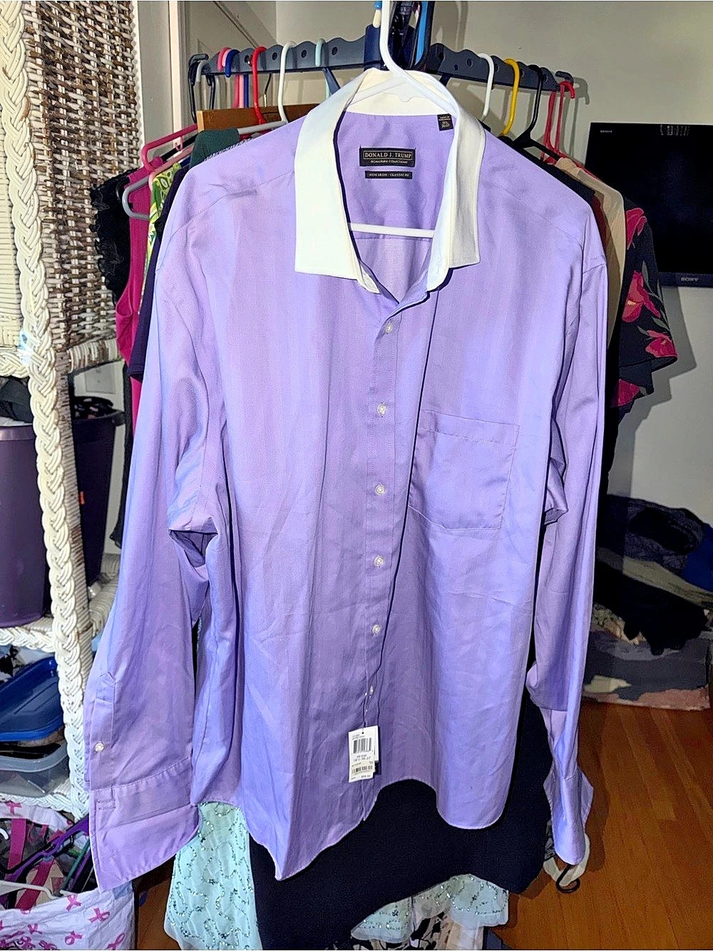 Donald J Trump New York Purple White Button Down Shirt Size Large NWT 18.5 x 37
